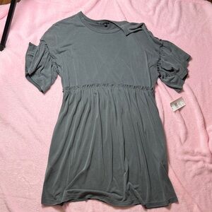 Elegant Gray Women's dress